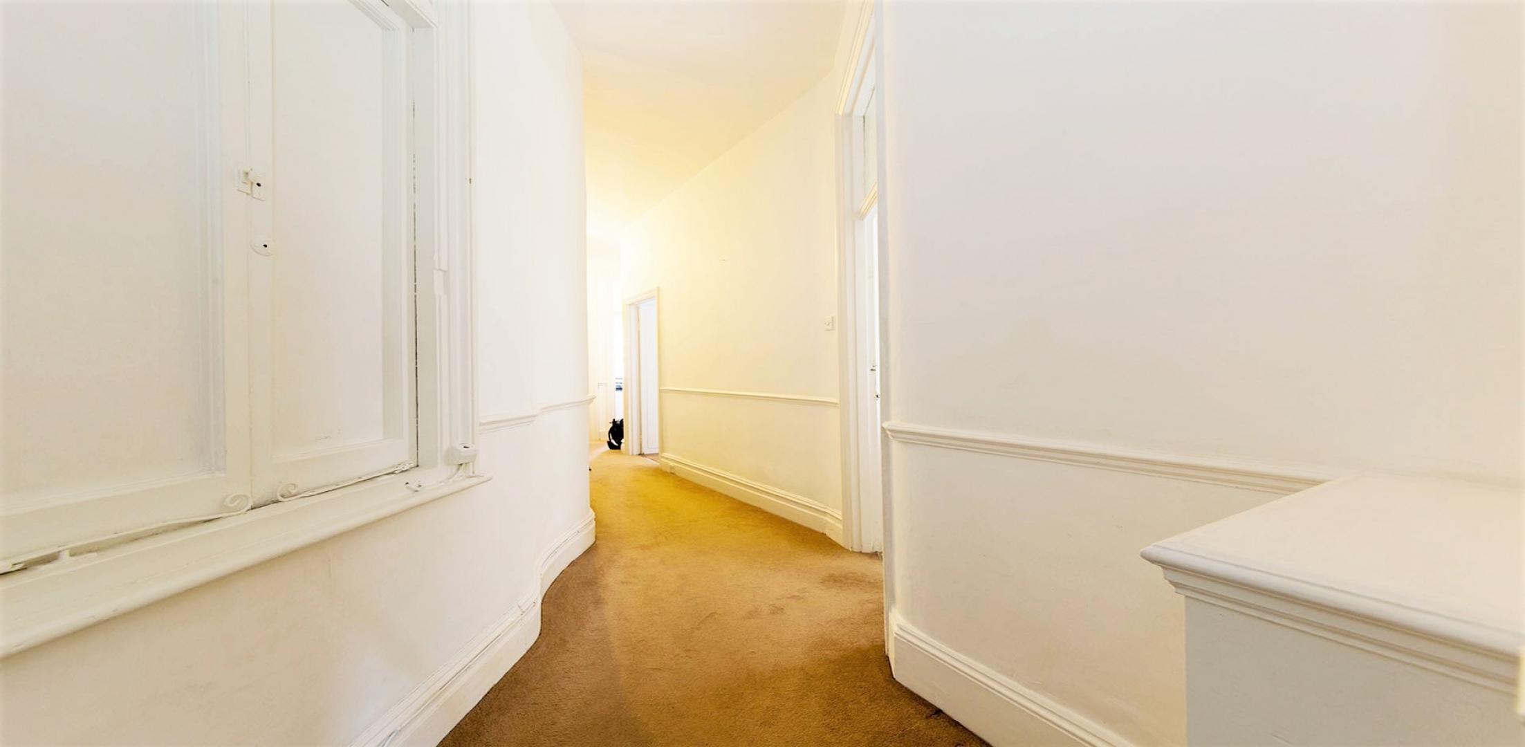 			3 Bedroom, 2 bath, 1 reception Flat			 Wymering Road, MAIDA VALE